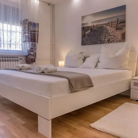 Apartman 30218 - Mira